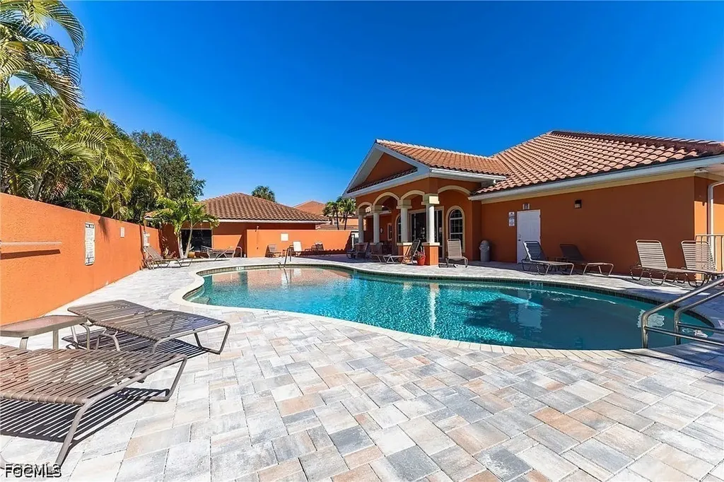 15989 Mandolin Bay Drive Fort Myers FL 33908