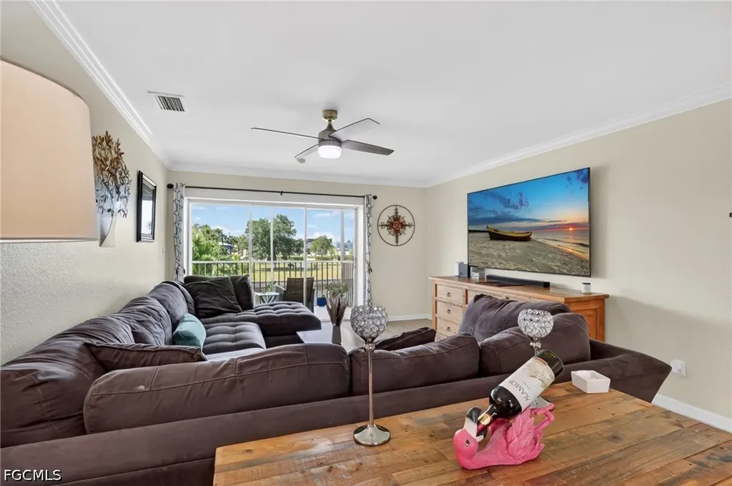 1022 SE 46th Street Cape Coral FL 33904