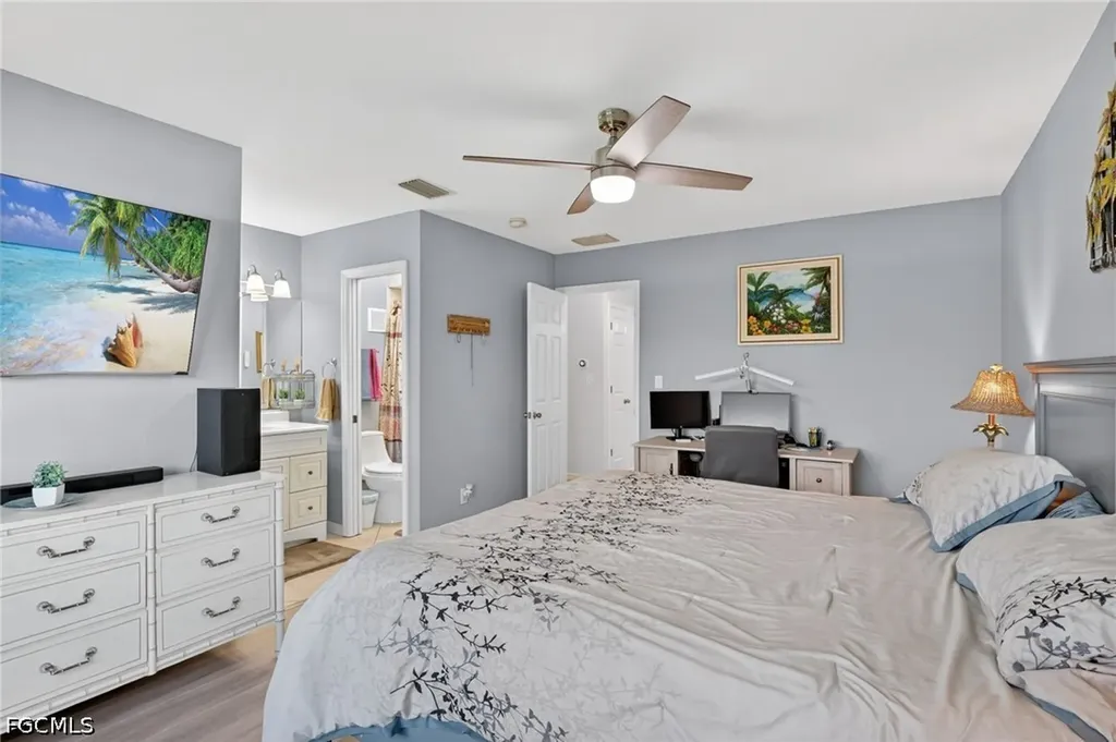 1022 SE 46th Street Cape Coral FL 33904
