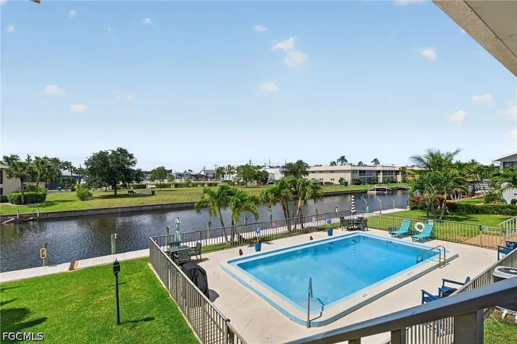 1022 SE 46th Street Cape Coral FL 33904