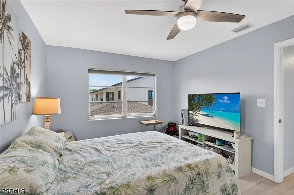 1022 SE 46th Street Cape Coral FL 33904