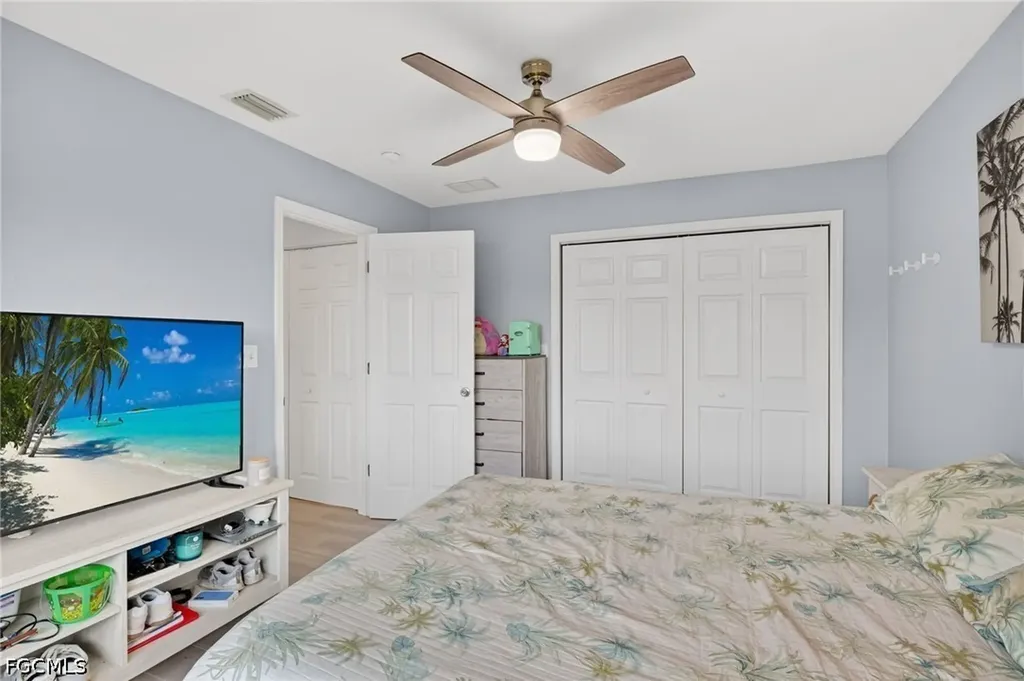 1022 SE 46th Street Cape Coral FL 33904