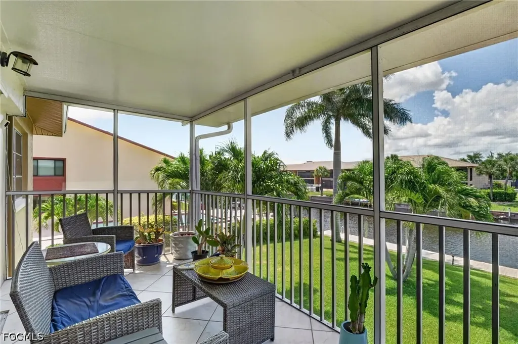 1022 SE 46th Street Cape Coral FL 33904