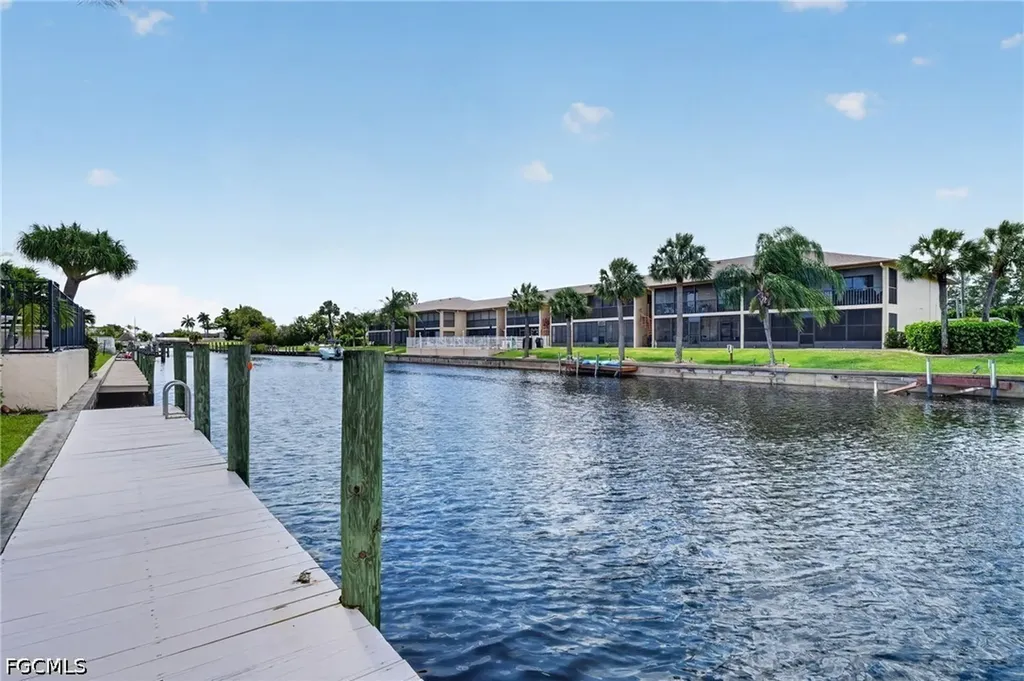 1022 SE 46th Street Cape Coral FL 33904