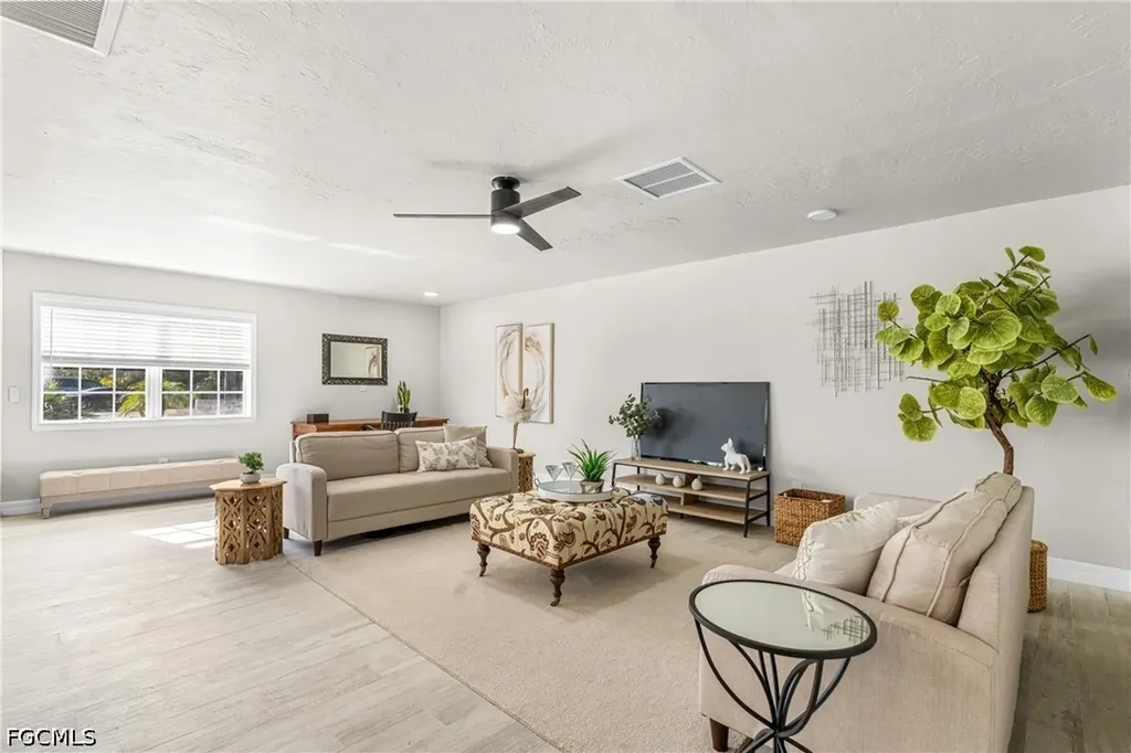 17221 Shelby Lane North Fort Myers FL 33917