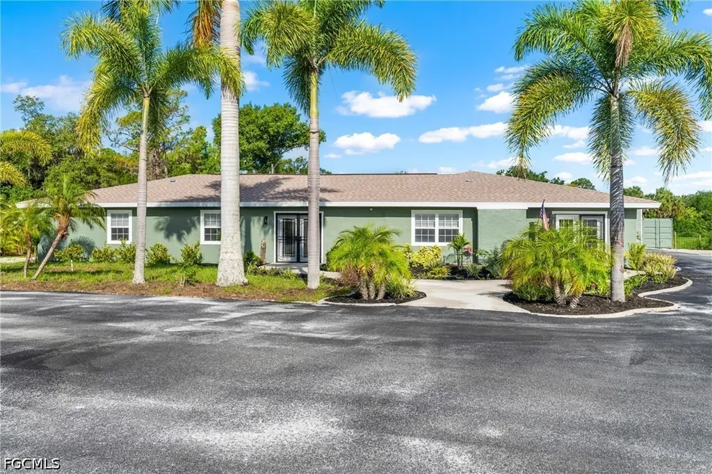 17221 Shelby Lane North Fort Myers FL 33917