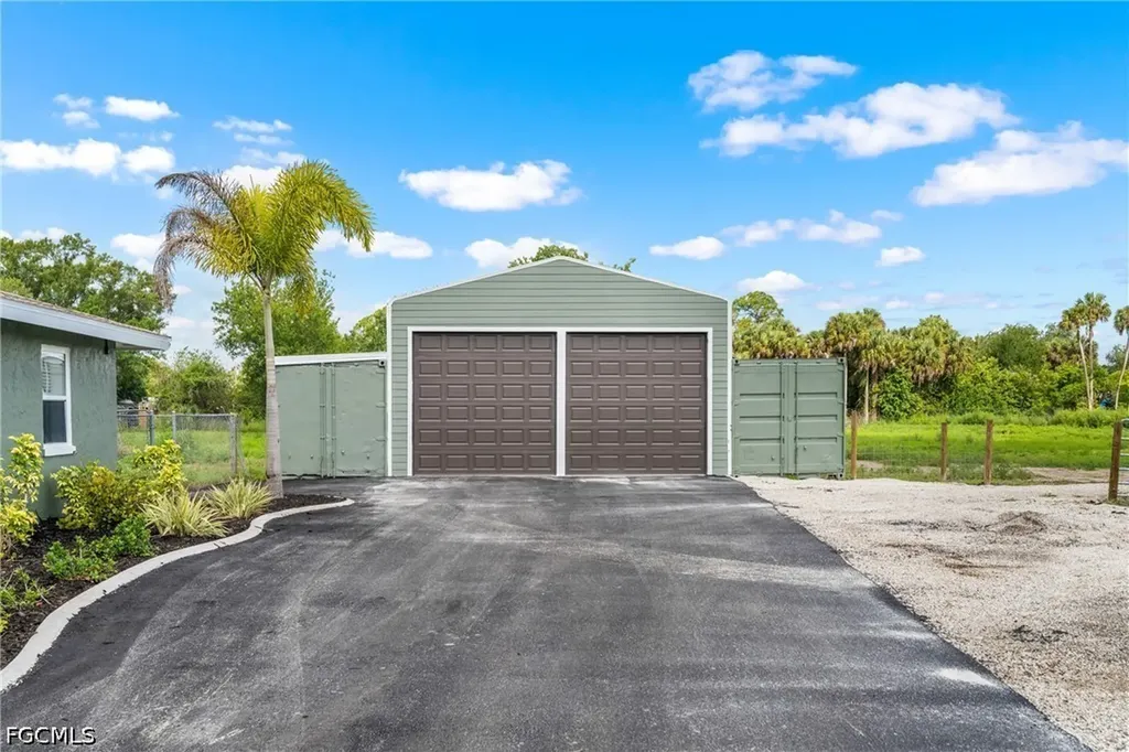 17221 Shelby Lane North Fort Myers FL 33917