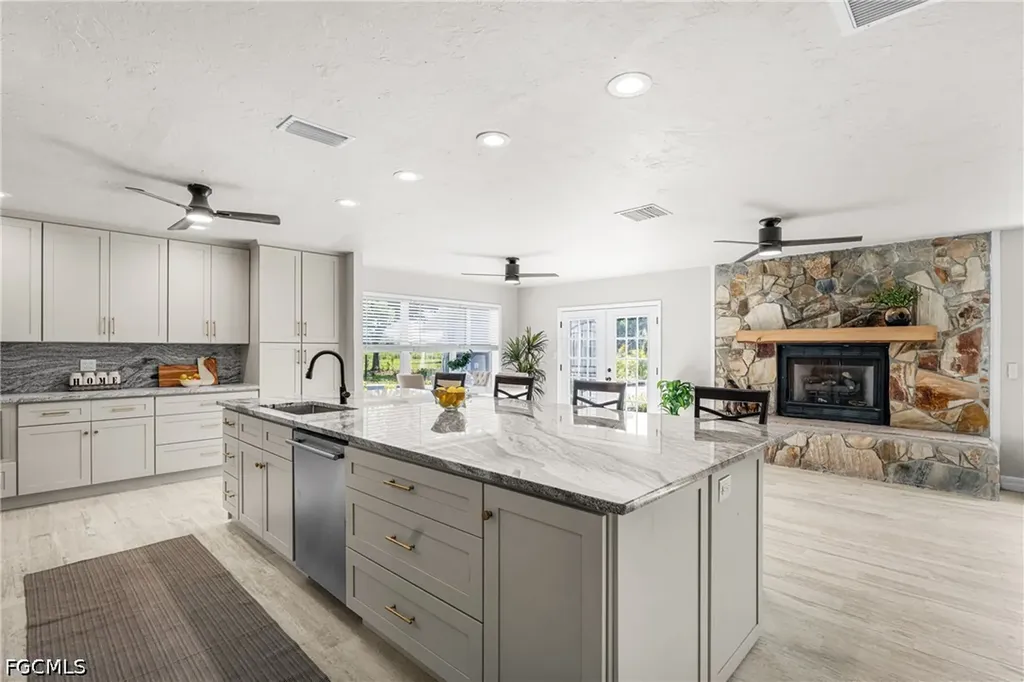 17221 Shelby Lane North Fort Myers FL 33917