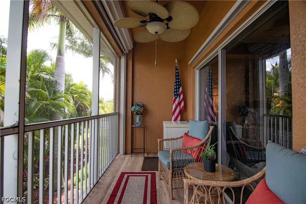 1076 Winding Pines Circle Cape Coral FL 33909