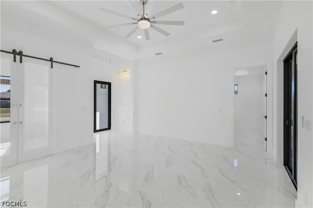 1817 Kismet Parkway W Cape Coral FL 33993