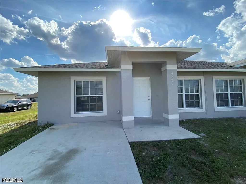 4541 20th Street SW Lehigh Acres FL 33973
