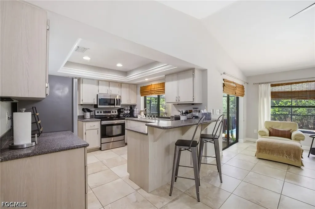 6856 Fairview Street Fort Myers FL 33966