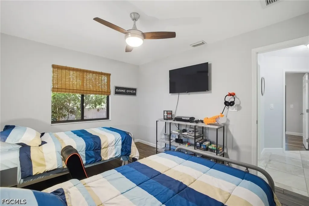6856 Fairview Street Fort Myers FL 33966