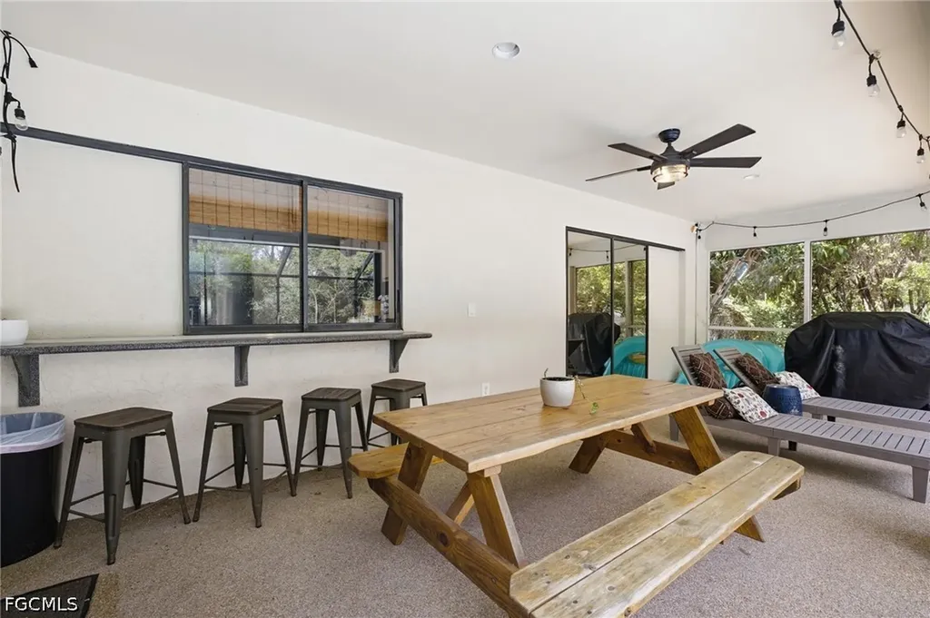 6856 Fairview Street Fort Myers FL 33966