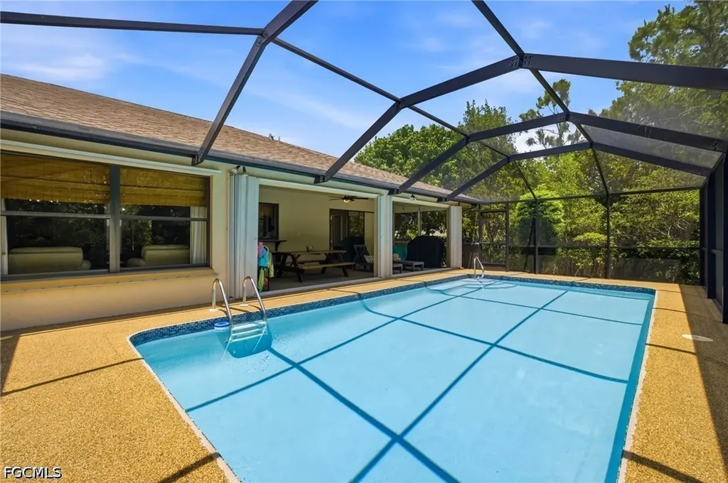 6856 Fairview Street Fort Myers FL 33966
