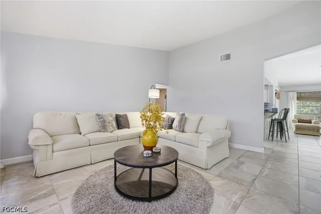 6856 Fairview Street Fort Myers FL 33966