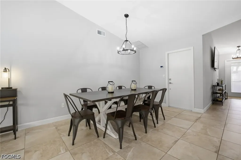 6856 Fairview Street Fort Myers FL 33966
