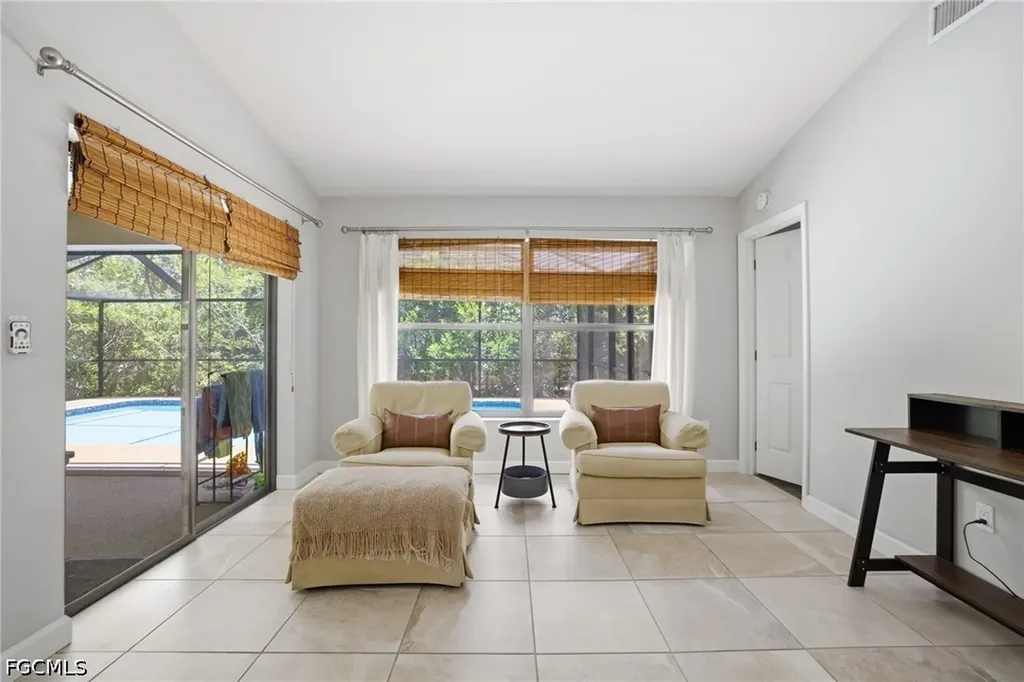 6856 Fairview Street Fort Myers FL 33966