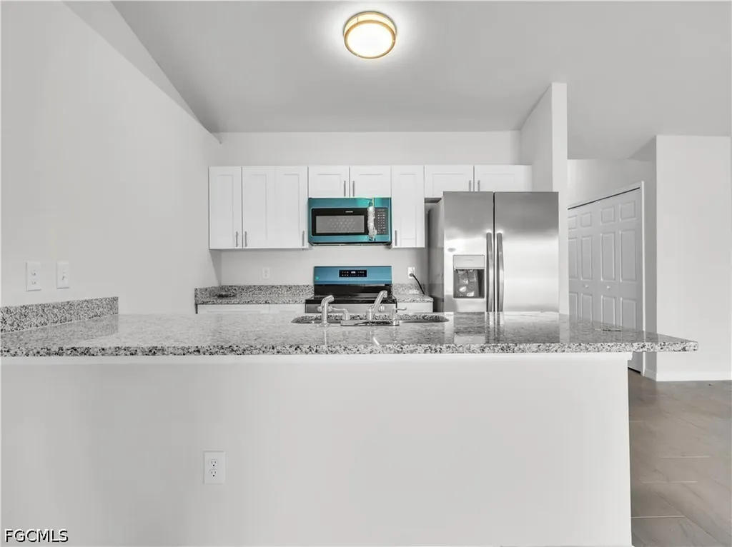 4620 SW 8th Court Cape Coral FL 33914