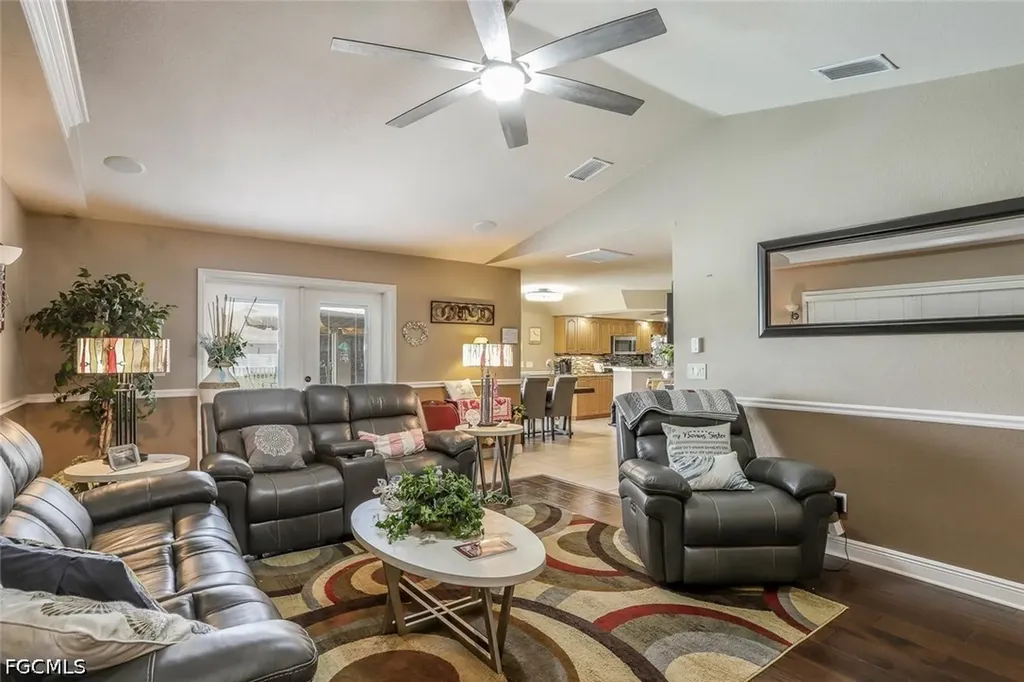 920 NW 3rd Avenue Cape Coral FL 33993