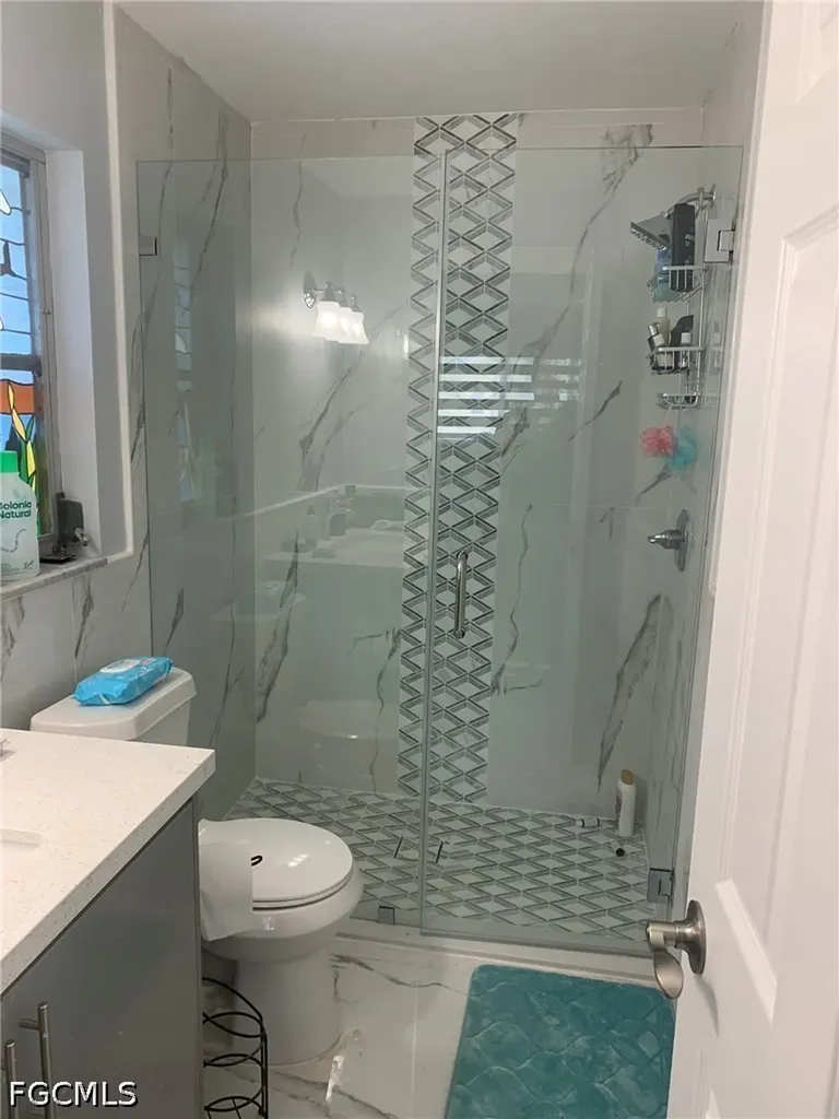 2214 SE 14th Terrace Cape Coral FL 33990