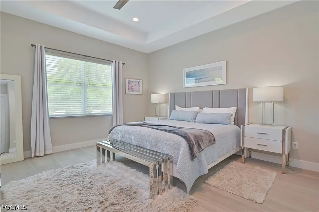 693 105th Avenue N Naples FL 34108