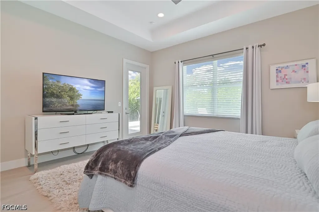 693 105th Avenue N Naples FL 34108