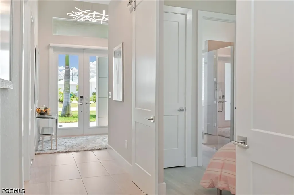 693 105th Avenue N Naples FL 34108