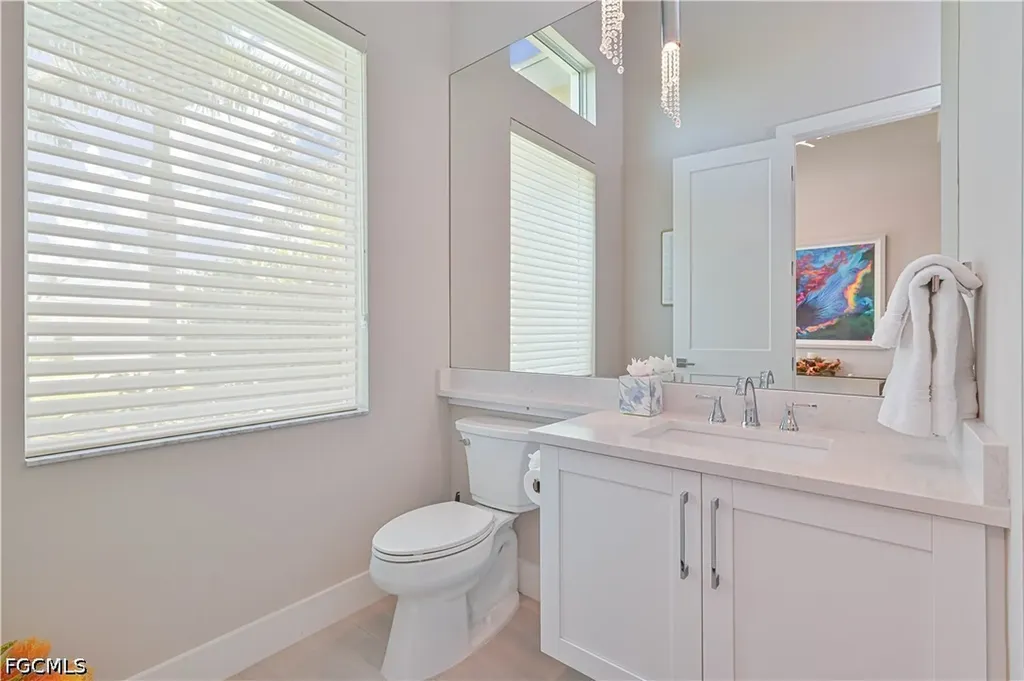 693 105th Avenue N Naples FL 34108