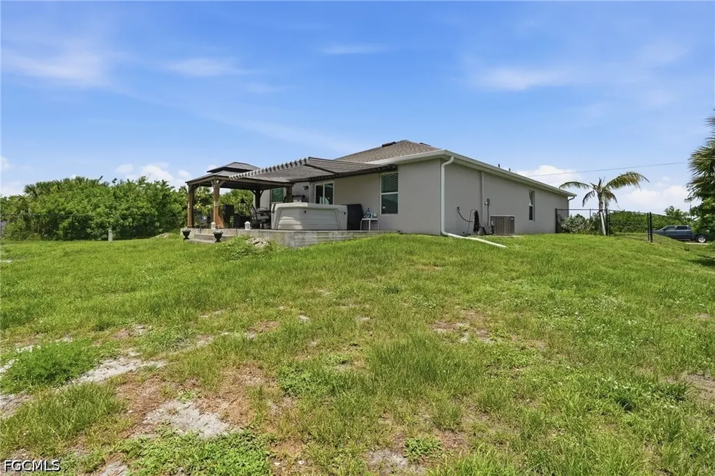 184 Peerless Street Lehigh Acres FL 33974
