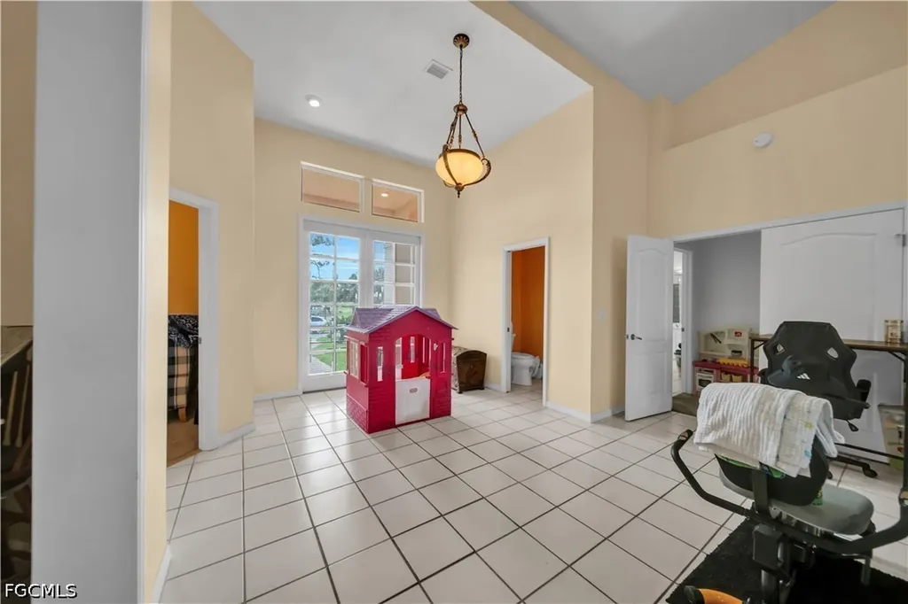 16971 Timberlakes Drive Fort Myers FL 33908