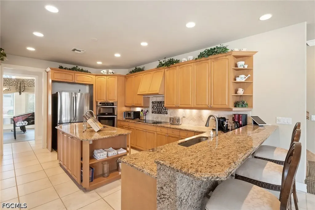 1523 Hermitage Lane Cape Coral FL 33914