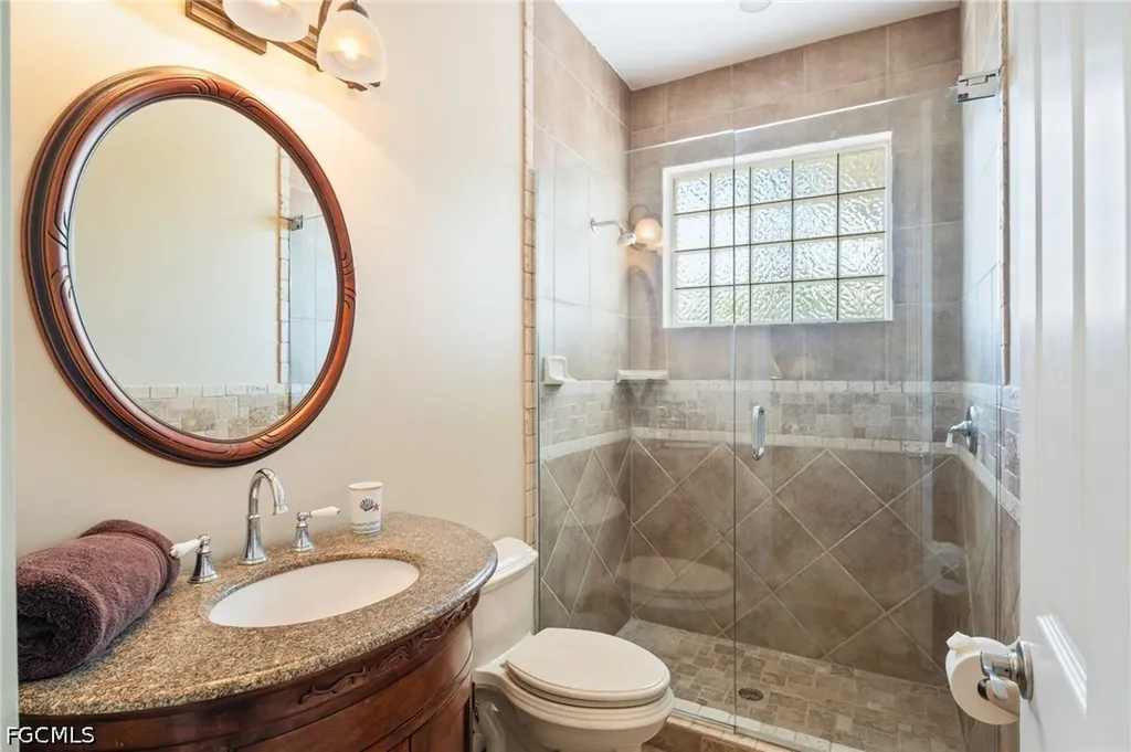 1523 Hermitage Lane Cape Coral FL 33914
