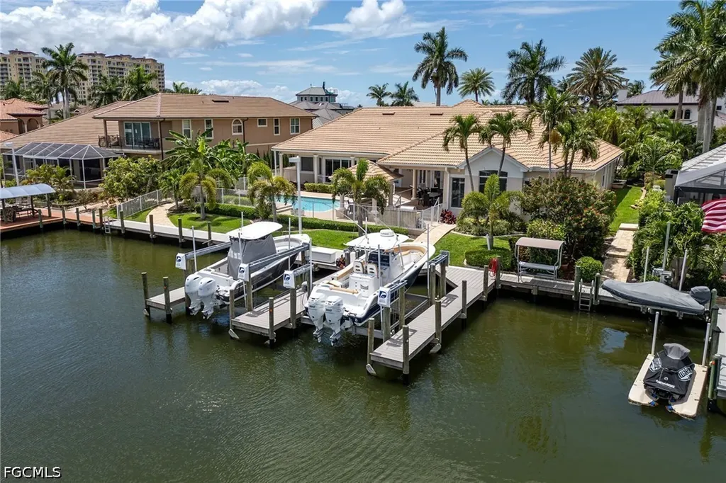 1523 Hermitage Lane Cape Coral FL 33914