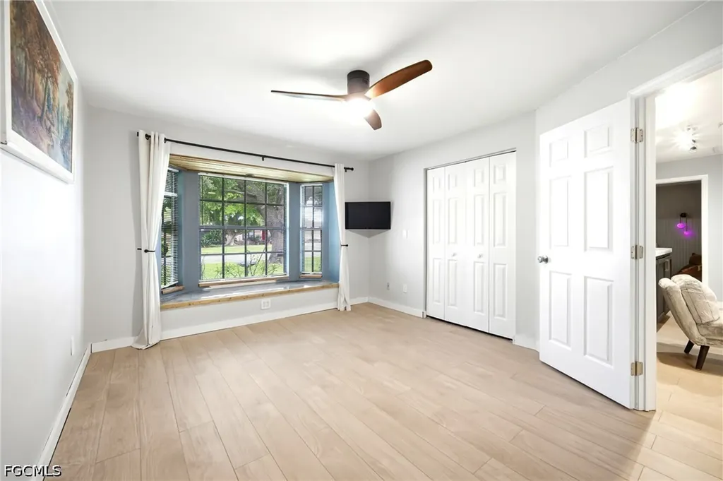 4317 SE 16th Place Cape Coral FL 33904