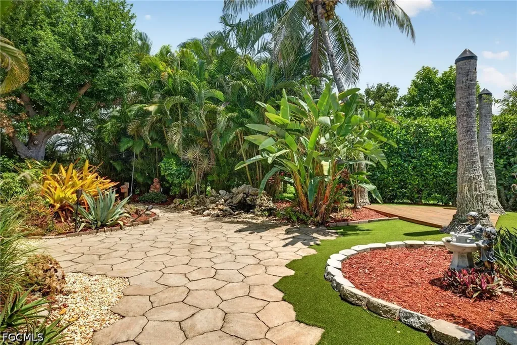 4419 N Pacific Circle North Fort Myers FL 33903