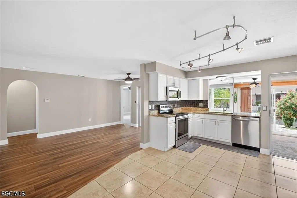 4419 N Pacific Circle North Fort Myers FL 33903
