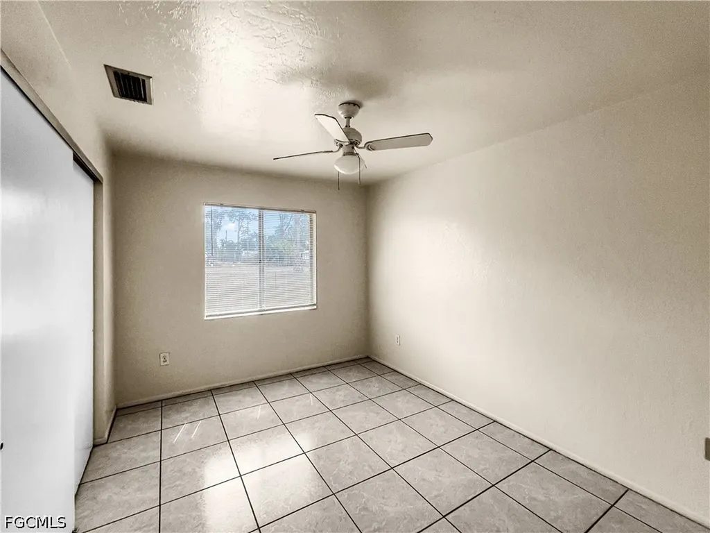 2239 Iris Way Fort Myers FL 33905