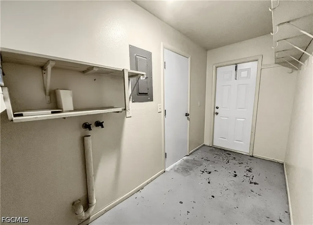 2239 Iris Way Fort Myers FL 33905
