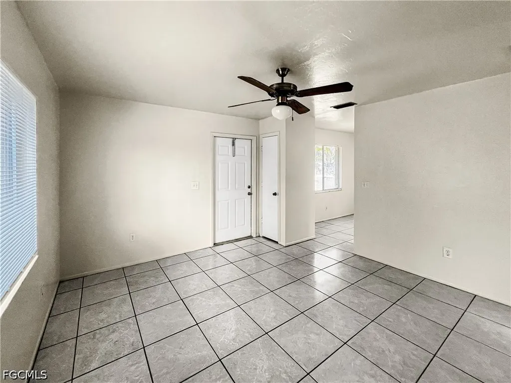 2239 Iris Way Fort Myers FL 33905