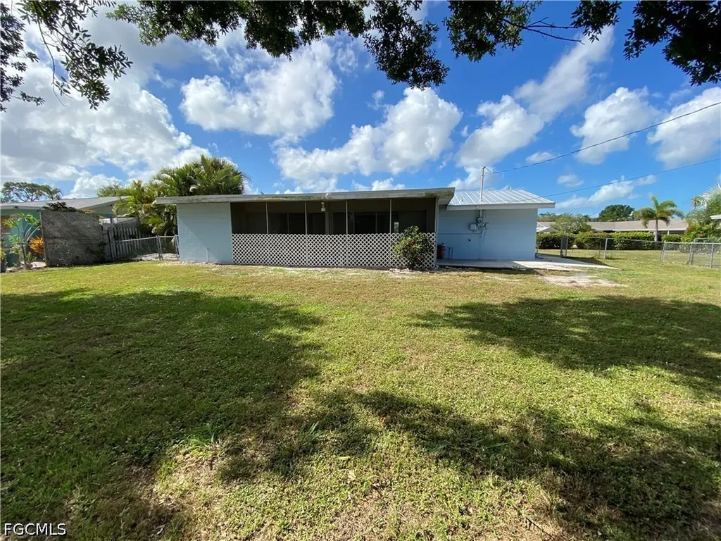 11310 Linda Loma Drive Fort Myers FL 33908