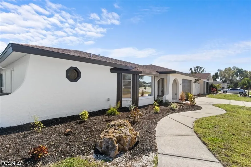 4135 Coronado Parkway Cape Coral FL 33904