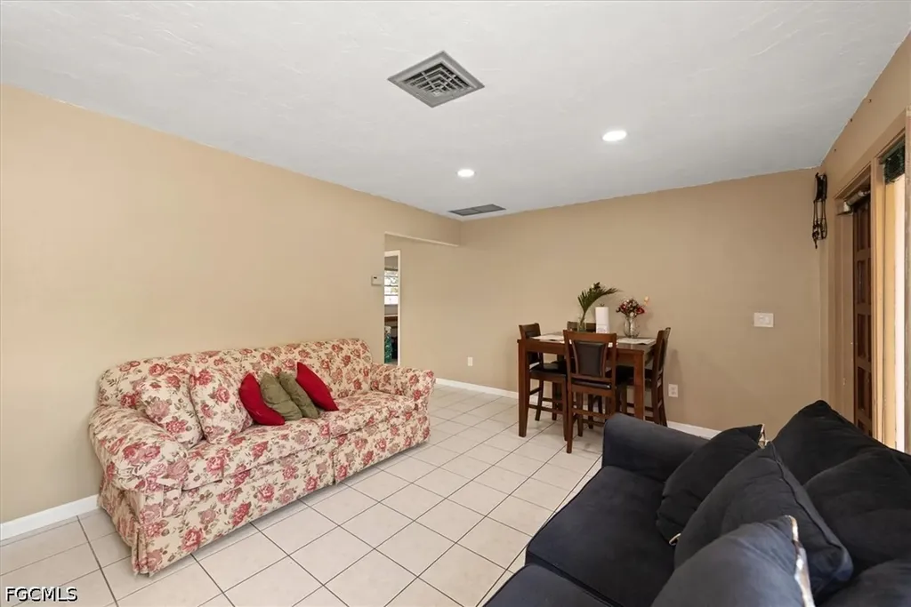 12337 Fourth Street Fort Myers FL 33905