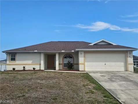 3410 22ND Street SW Lehigh Acres FL 33976