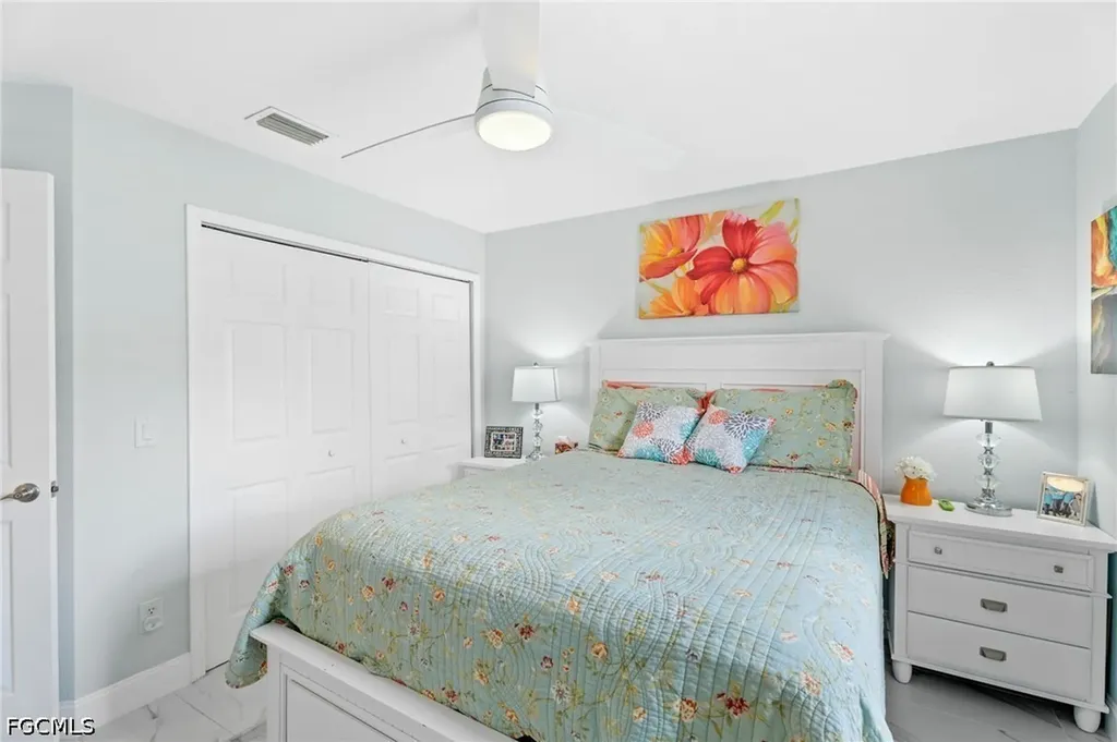 203 SE 14th Court Cape Coral FL 33990
