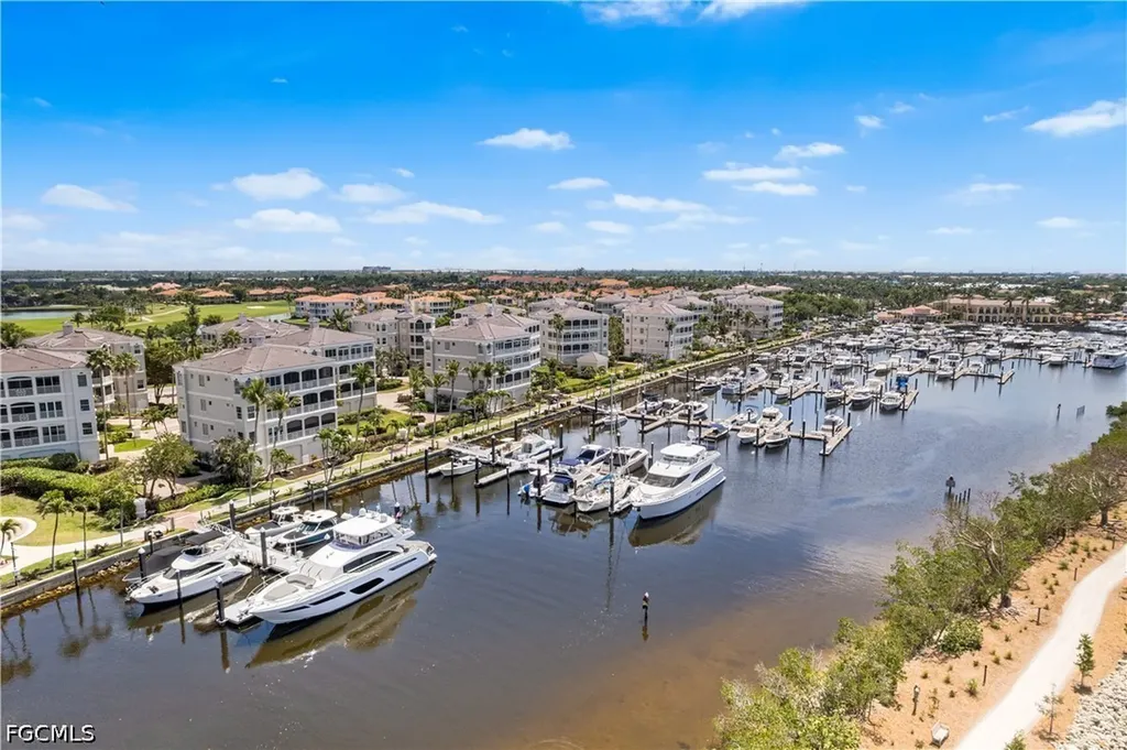 38' Boat Slip I-10 Gulf Harbour Marina Fort Myers FL 33908