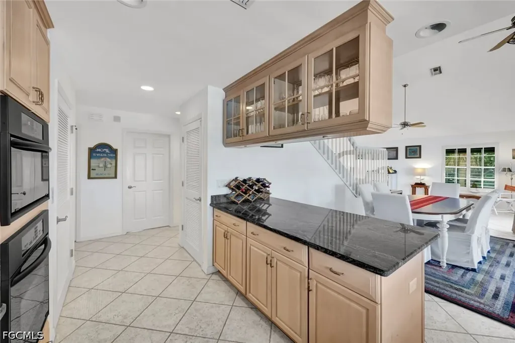 9007 Mockingbird Drive Sanibel FL 33957