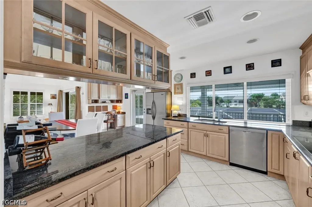 9007 Mockingbird Drive Sanibel FL 33957