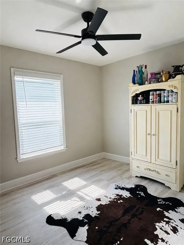 511 NW 6th Street Cape Coral FL 33993