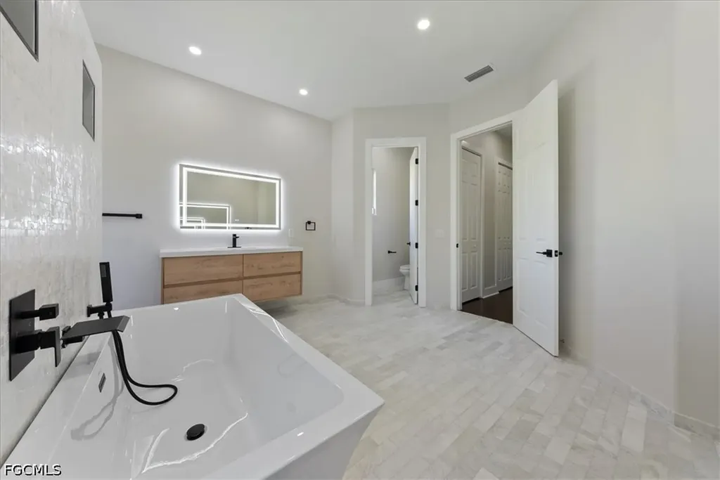 12800 Treeline Court North Fort Myers FL 33903